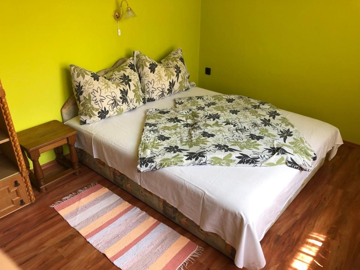 Valentin Vendeghaz Hotel Balatonlelle Ngoại thất bức ảnh