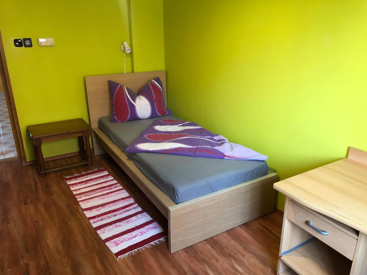 Valentin Vendeghaz Hotel Balatonlelle Ngoại thất bức ảnh