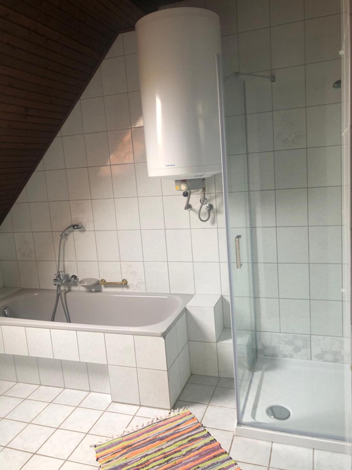 Valentin Vendeghaz Hotel Balatonlelle Ngoại thất bức ảnh